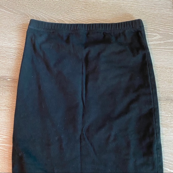 Women’s Black Pencil Skirt - Picture 2 of 8